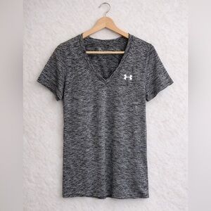 Under Armour V-Neck Performance Athletic Tee Short Sleeve Workout Top Size M